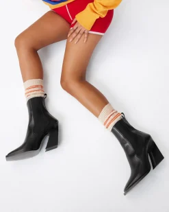 Ani Boot