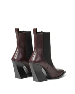 Ani Boot