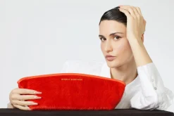 Victoria Clutch